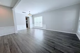 2101 Addenbrock Dr, Morrisville, NC 27560 - Photo 2