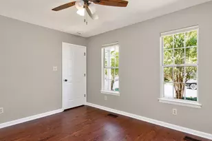 4212 Bluffs Ln, Durham, NC 27712 - Photo 12