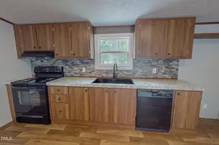 229 Dalewood Dr, Rocky Mount, NC 27801 - Photo 4