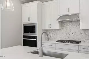 3525 Blythedale Ln, Raleigh, NC 27616 - Photo 14