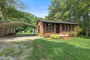 437 Woodsdale Rd, Roxboro, NC 27573 - Photo 8