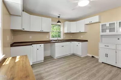 437 Woodsdale Road, Roxboro, NC 27573 - Photo 16