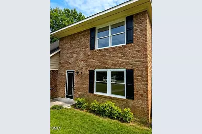 113 Brightwood Circle, Dunn, NC 28334 - Photo 2