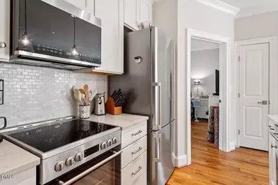 605 Smedes Place #B, Raleigh, NC 27605 - Photo 6