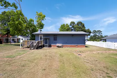 207 Price Street, Pine Level, NC 27576 - Photo 2