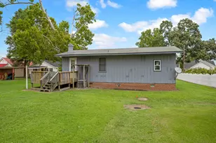 207 Price St, Pine Level, NC 27576 - Photo 32