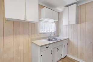 207 Price St, Pine Level, NC 27576 - Photo 12