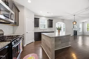 5011 Peachtree Town Ln, Knightdale, NC 27545 - Photo 6