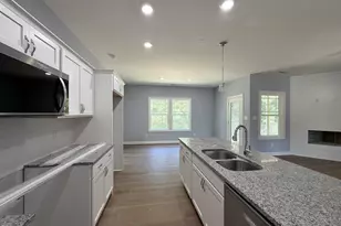 72 Hagood St, Smithfield, NC 27577 - Photo 10
