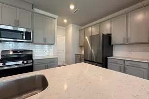 375 Garden Vine Trl, Raleigh, NC 27610 - Photo 10