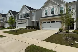 375 Garden Vine Trl, Raleigh, NC 27610 - Photo 2