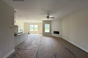133 Hagood St, Smithfield, NC 27577 - Photo 2