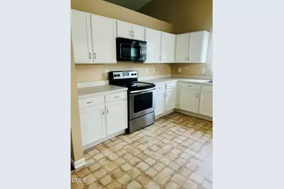 1524 Clover Ridge Court, Raleigh, NC 27610 - Photo 4