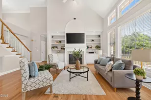 105 Ecklin Ln, Cary, NC 27519 - Photo 6