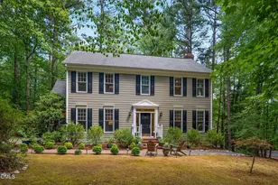 100 Basswood Ct, Chapel Hill, NC 27514 - Photo 2