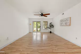 213 Schultz St, Chapel Hill, NC 27514 - Photo 12