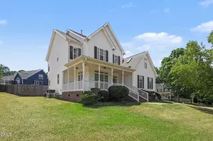 116 Black Forest Dr, Clayton, NC 27527 - Photo 2