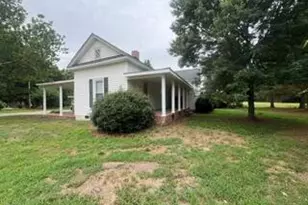 1484 Brinkley Rd, Dunn, NC 28334 - Photo 2