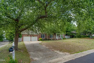2412 Rolling Hill Rd, Fayetteville, NC 28304 - Photo 4