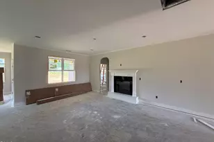 14 Kizzy Dr, Selma, NC 27576 - Photo 2