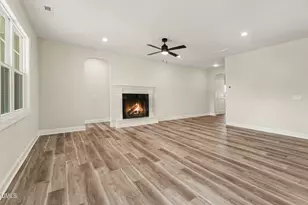 14 Kizzy Dr, Selma, NC 27576 - Photo 6