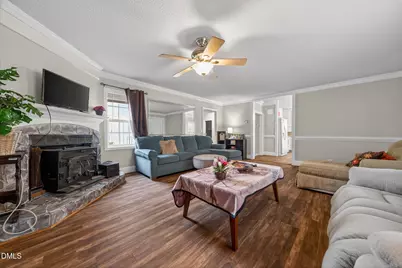 2544 Holiday Avenue, Zebulon, NC 27597 - Photo 10