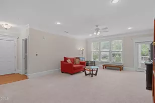 928 Portstewart Dr, Cary, NC 27519 - Photo 12