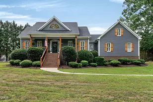 7101 Evelyn Cir, Zebulon, NC 27597 - Photo 2