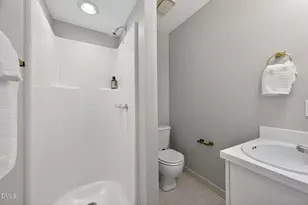1506 Township Cir, Raleigh, NC 27609 - Photo 22