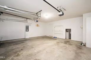 7524 Brighton Hill Ln, Raleigh, NC 27616 - Photo 8
