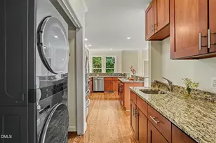 108 Eastgreen Dr, Chapel Hill, NC 27516 - Photo 8