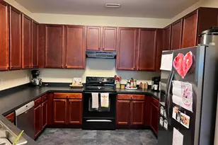124 Longchamp Ln, Cary, NC 27519 - Photo 2