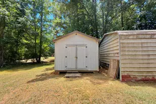 10608 Hicksboro Rd, Oxford, NC 27565 - Photo 24