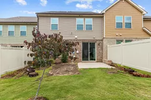 814 Rymark Ct, Cary, NC 27513 - Photo 32