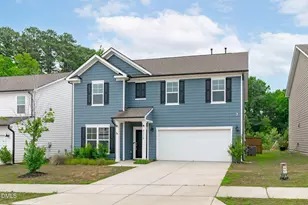 4712 Winnipesaukee Ln, Fuquay-Varina, NC 27526 - Photo 2