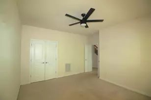 8809 Macedonia Lake Dr, Cary, NC 27518 - Photo 14
