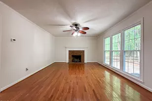 2408 White Oak Cir, Clayton, NC 27520 - Photo 4