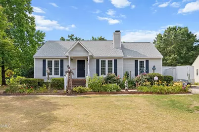 46 Richmond Drive, Clayton, NC 27527 - Photo 2