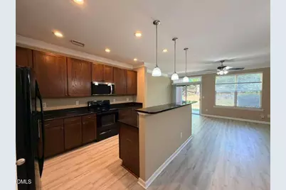 1061 Remington Oaks Circle, Cary, NC 27519 - Photo 10