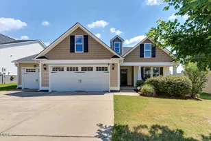 107 Mountain Vw Dr, Garner, NC 27529 - Photo 2