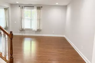 325 Acorn Hollow Pl, Durham, NC 27703 - Photo 2