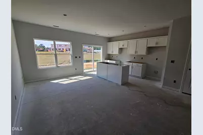 233 Elyse Overlook Lp #39, Sanford, NC 27332 - Photo 2