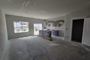 237 Elyse Overlook Lp, Sanford, NC 27332 - Photo 2