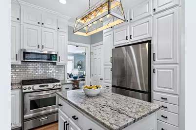 6012 Tenter Banks Square, Raleigh, NC 27609 - Photo 8
