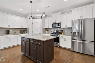 8108 Fieldcrest Lane, Fuquay Varina, NC 27526 - Photo 6