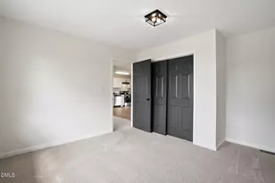 1120 W Pope St, Benson, NC 27504 - Photo 10