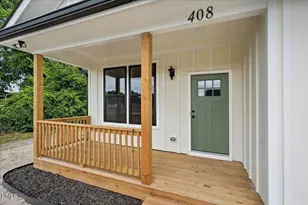 408 S Brevard St, Selma, NC 27576 - Photo 4