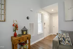 101-2D Marbury Ct, Cary, NC 27513 - Photo 4