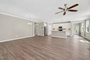 3049 Willow Ranch Dr, Fuquay Varina, NC 27526 - Photo 8