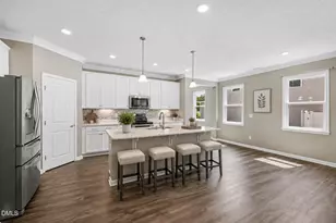 3049 Willow Ranch Dr, Fuquay Varina, NC 27526 - Photo 1